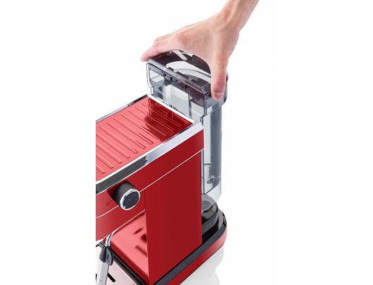 Kavos aparatas ETA Espresso coffee maker ETA618190030 Storio Pump pressure 20 bar Built-in milk frother Table 1350 W Red