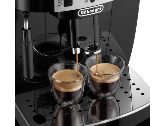 Kavos aparatas Delonghi Coffee Maker ECAM22.112.B Magnifica S Pump pressure 15 bar Built-in milk frother Automatic 1450 W Black