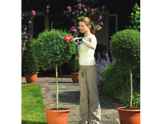 Krūmapjovė ir žolės žirklės BLACK & DECKER GSL700KIT-QW 7 V 1.2 Ah