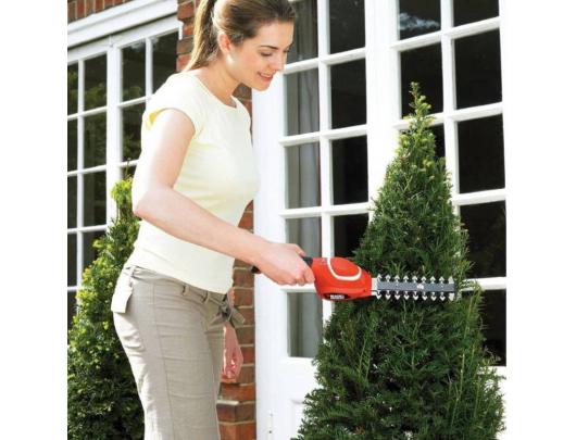 Krūmapjovė ir žolės žirklės BLACK & DECKER GSL700KIT-QW 7 V 1.2 Ah