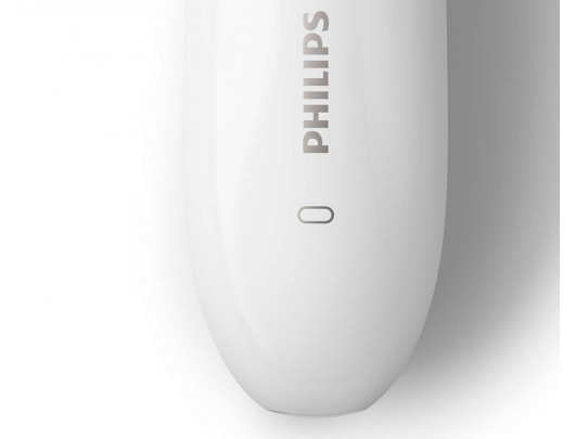 Barzdaskutė Philips BRL136/00 Series 6000, veikimo laikas (maks.) 40 min, šlapias ir sausas, baltas/violetinis.