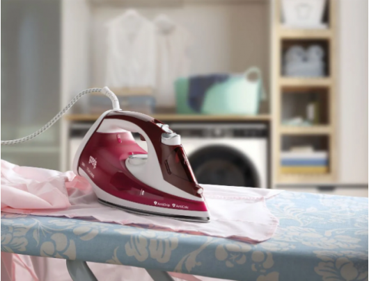 Lygintuvas Gorenje Steam Iron SIH2200RBC Steam Iron, 2200 W, Water tank capacity 280 ml, Continuous steam 30 g/min, Red/White, Auto power off