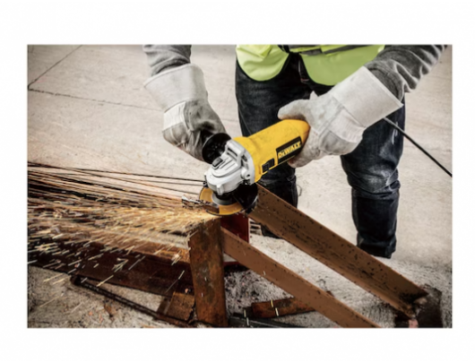 Kampinis šlifuoklis DEWALT DWE4117-QS 125 mm