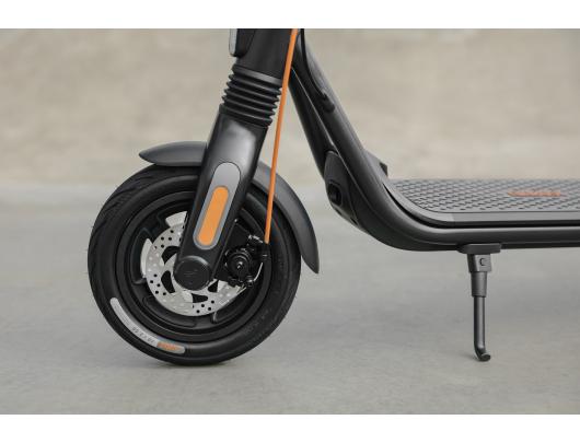 Elektrinis paspirtukas Ninebot by Segway Kickscooter F2 Plus E, Black Segway Kickscooter F2 Plus E Up to 25 km/h 10" Black
