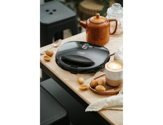 Riešutėlių keptuvė Adler Nut Cookie Maker AD 3071 750 W Number of pastry 12 Nuts Black