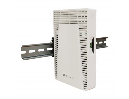 Komutatorius (Switch) MikroTik CRS304-4XG-IN, 5 prievadai