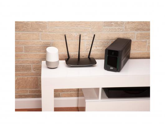 Nepertraukiamo maitinimo šaltinis Schneider Electric APC Easy BVX700LI-GR 700 VA 360 W