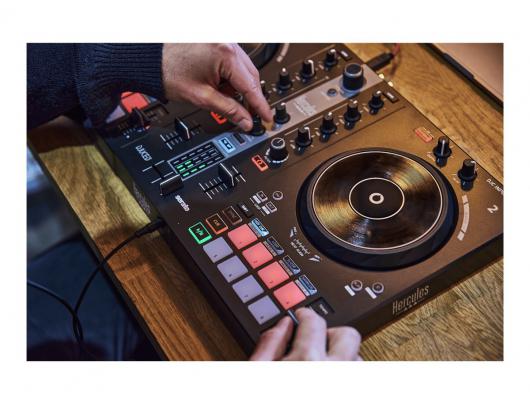 DJ pultas Hercules DJControl Inpulse 300 MK2, juodas